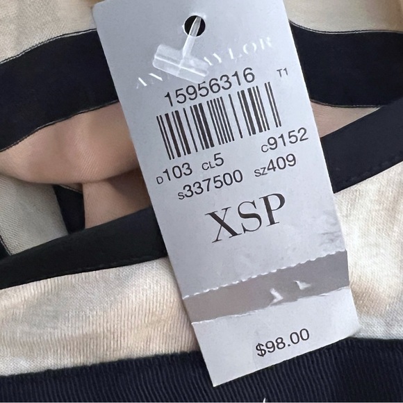 Ann Taylor Shirt Women’s  Tank Top  Fringe V Neck Sleeveless Size XSP New - Picture 6 of 7